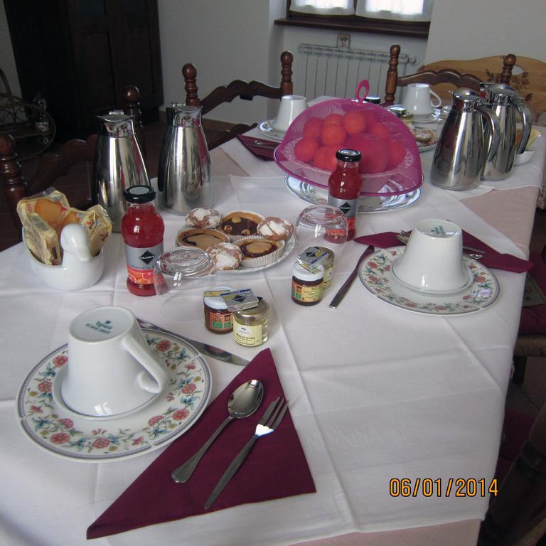 Bed And Breakfast Azienda Agricola Cascina Salazzara Magenta Exterior photo